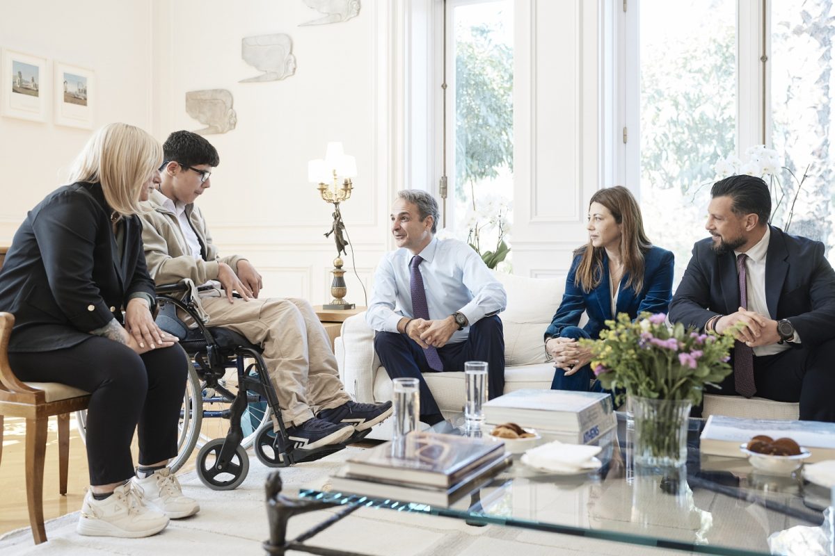 Ηλιούπολη: Συνάντηση Δημάρχου με τον Πρωθυπουργό για το Ειδικό Σχολείο της πόλης