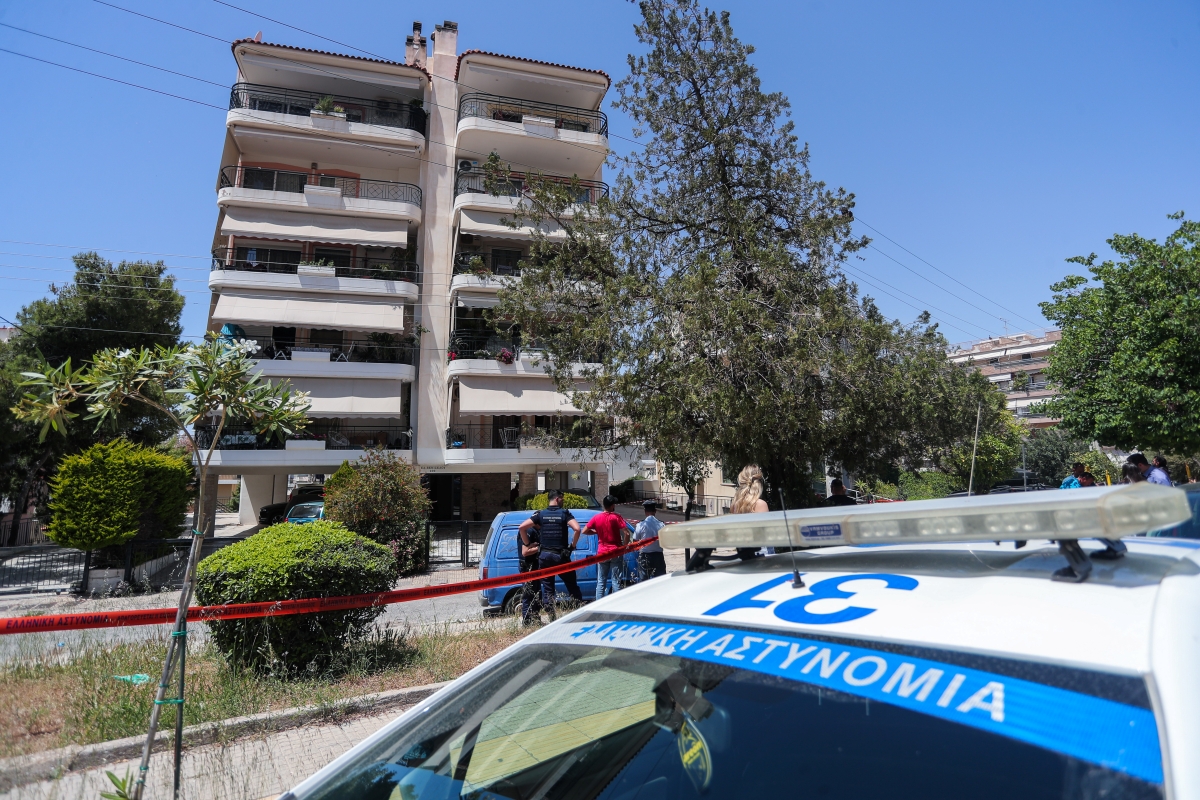 Ηλιούπολη: Μάχη για τη ζωή της δίνει η πολυτραυματίας 17χρονη