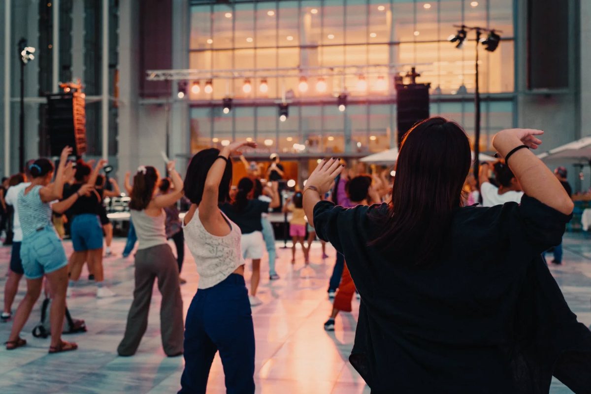 Bollywood Dance Fun: Ένα πολύχρωμο εργαστήρι χορού στο ΚΠΙΣΝ σε συνεργασία με το Athens Pride