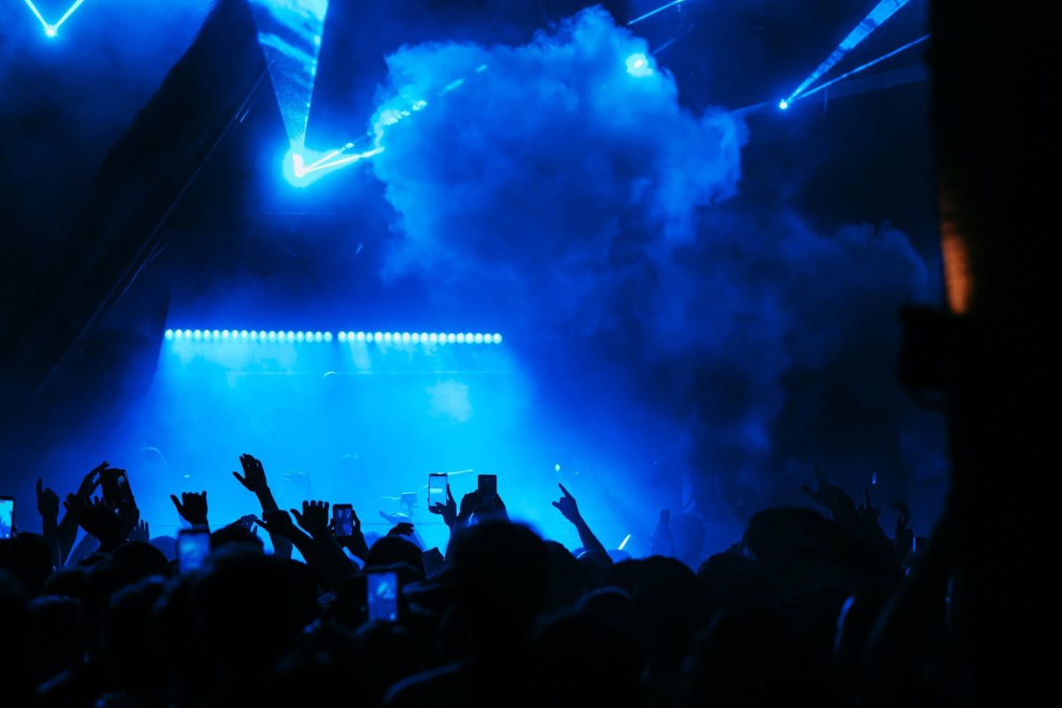 THEMBA, Innellea & James Hype: Το Bolivar Beach Club γιορτάζει 22 χρόνια με ένα εκρηκτικό τριήμερο