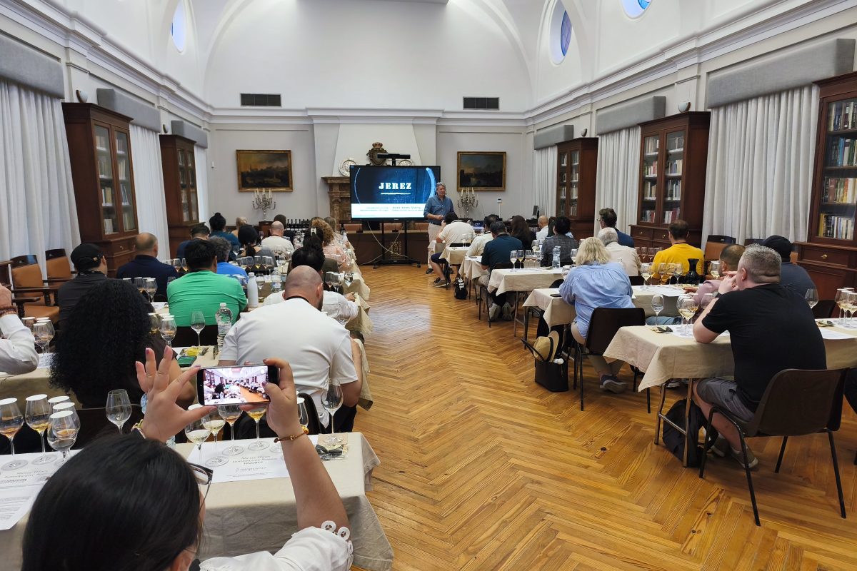 Πρεσβευτής ιστορίας, πολιτισμού και τουρισμού ο ΕΟΣ Σάμου στη διεθνή Vinoble 2026