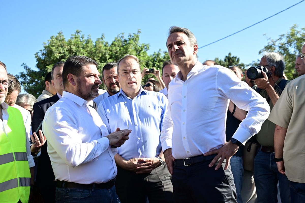Επίσκεψη Κυριάκου Μητσοτάκη στον Δήμο Βάρης-Βούλας-Βουλιαγμένης: Επιθεώρηση σε έργα υποδομής, Υγεία και Πολιτική Προστασία
