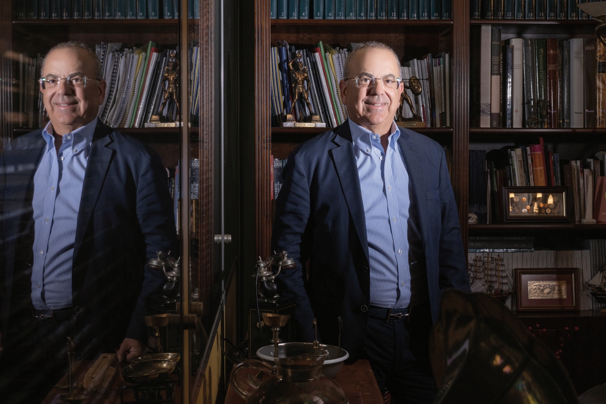 Γιάννης Ρεβύθης: Ανάλυση αγοράς για το Real Estate της Αθηναϊκής Ακτογραμμής