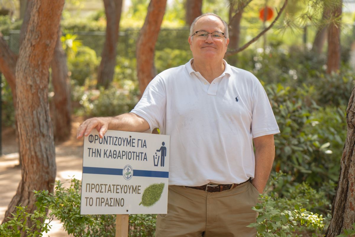 Trees4Greece: Το μεγάλο σχέδιο αναγέννησης των Δυτικών Λόφων της Ακρόπολης και το πράσινο όραμα για τα σχολεία