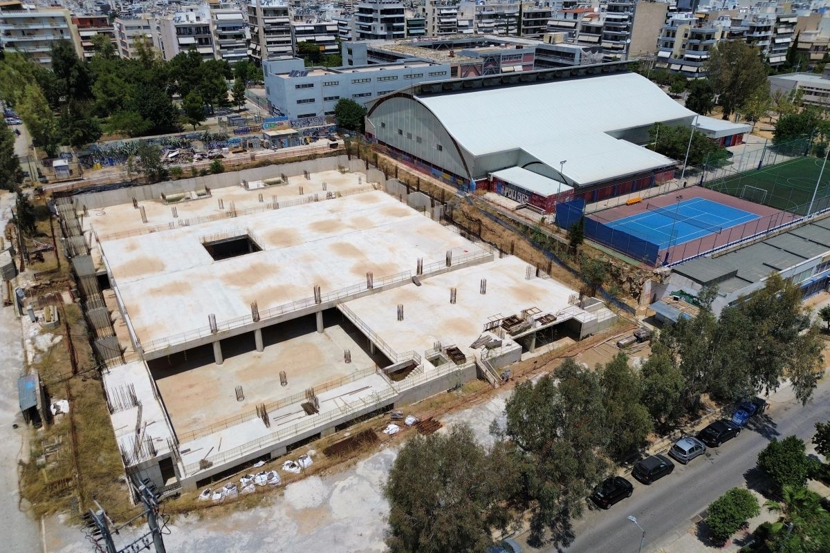 Κλειστό Αρτάκης στη Νέα Σμύρνη: Εγκρίθηκε η προγραμματική σύμβαση των 23 εκατ. ευρώ