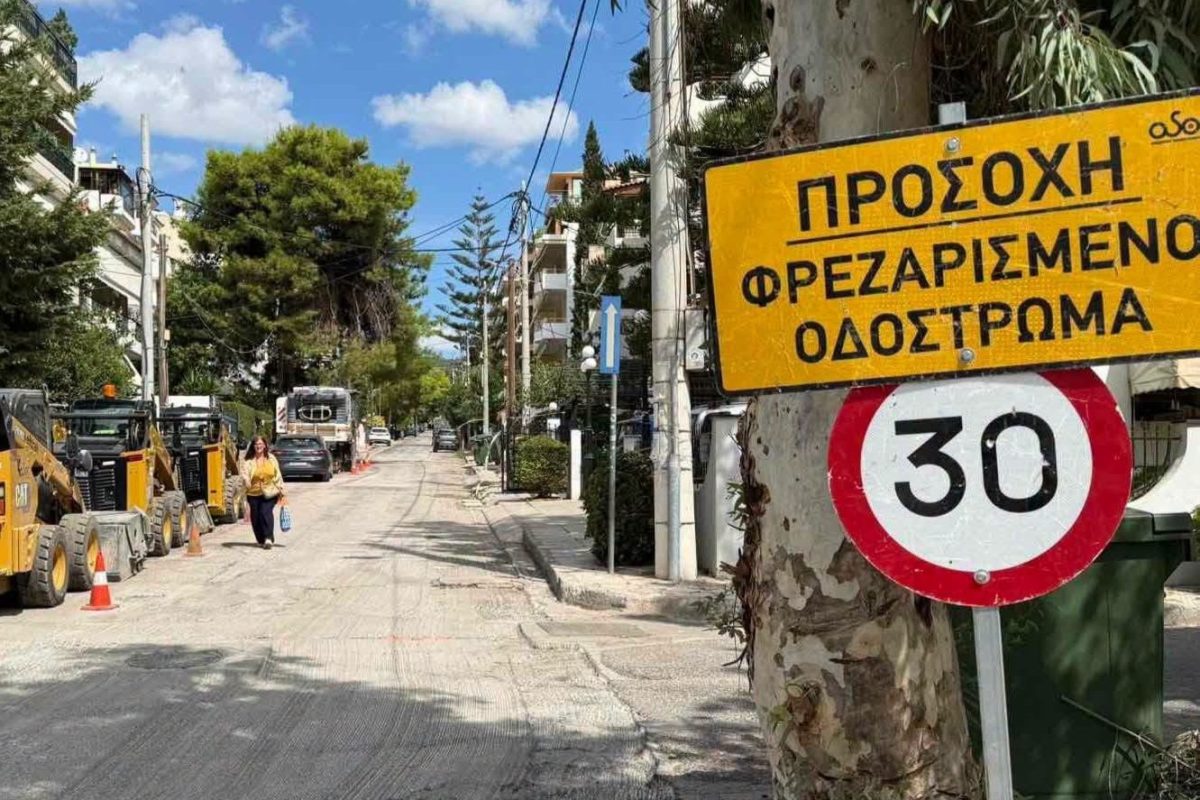 Γλυφάδα: Σε εξέλιξη ασφαλτοστρώσεις σε 25 δρόμους στην Τερψιθέα – Τι ανακοίνωσε ο δήμαρχος