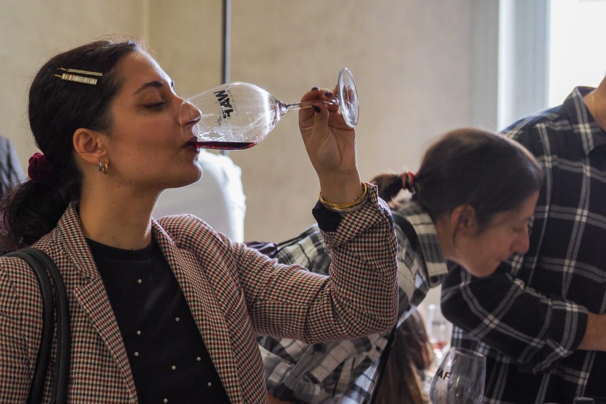 Athens Wine & Art Festival: 600 κρασιά, 100 έργα τέχνης και ένα φθινοπωρινό Σαββατοκύριακο στο κέντρο της Αθήνας