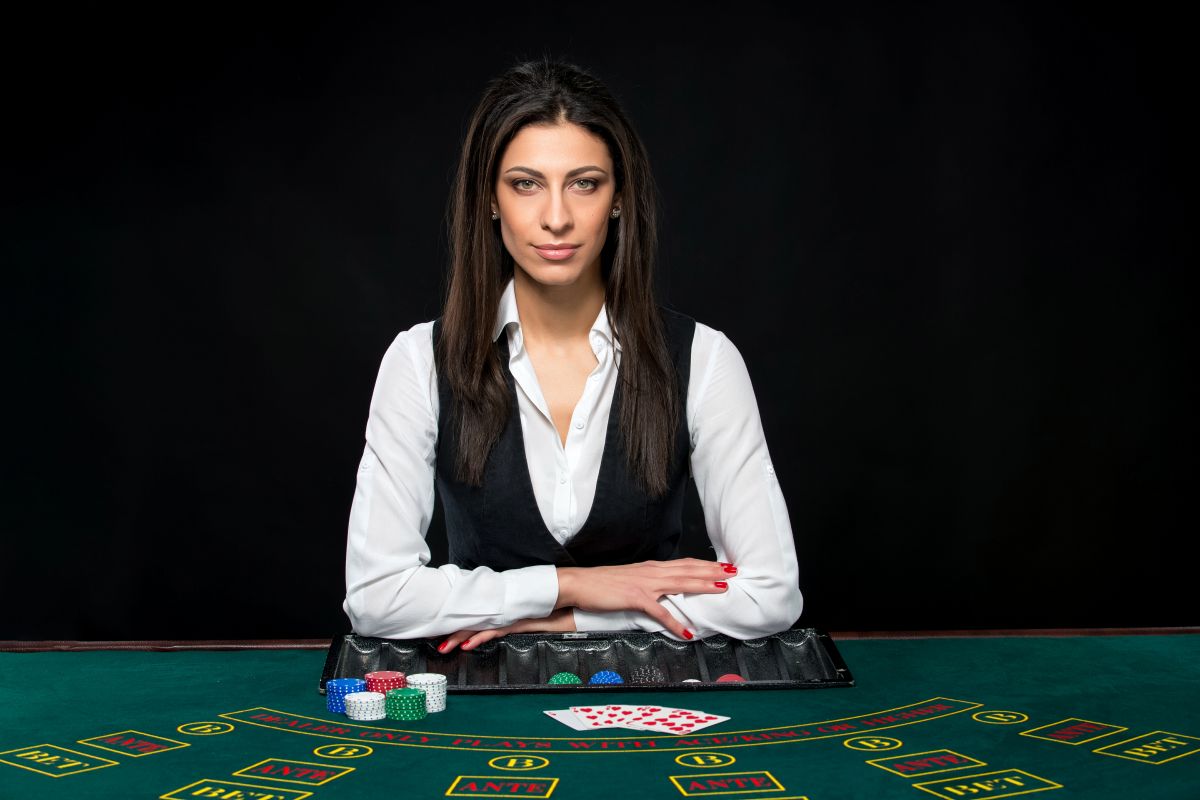 Πώς είναι μια 8ωρη βάρδια ενός dealer στα live casino;