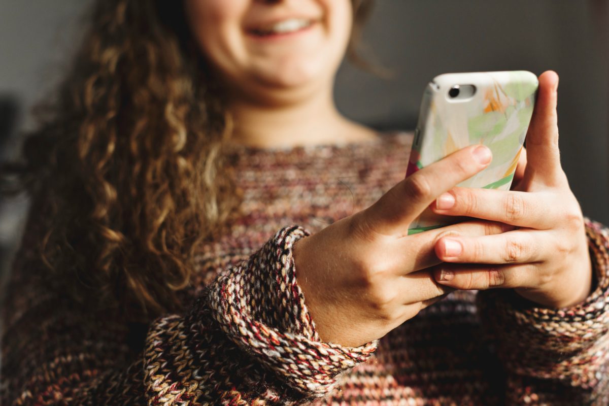 Πρόσβαση ανηλίκων στα social media: 28 ερωταπαντήσεις για το νομοσχέδιο